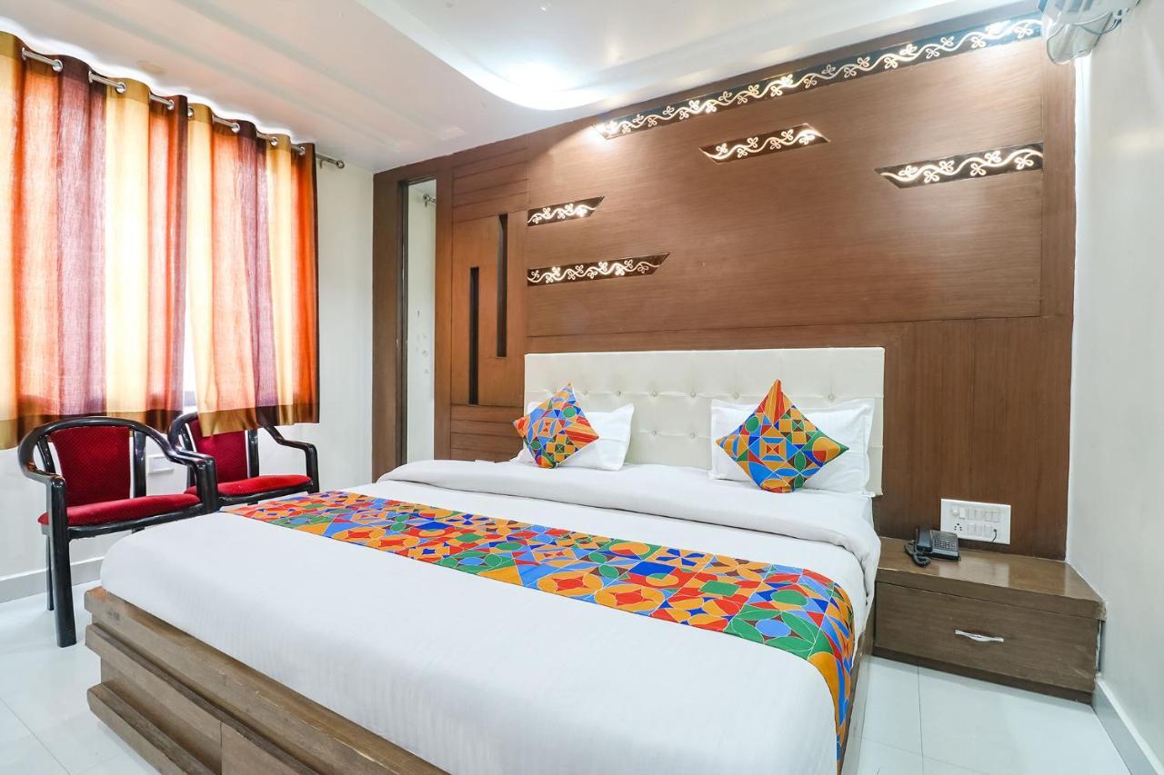 Fabhotel Nandgiri Palace Near Gwalior Junction Railway Station Luaran gambar