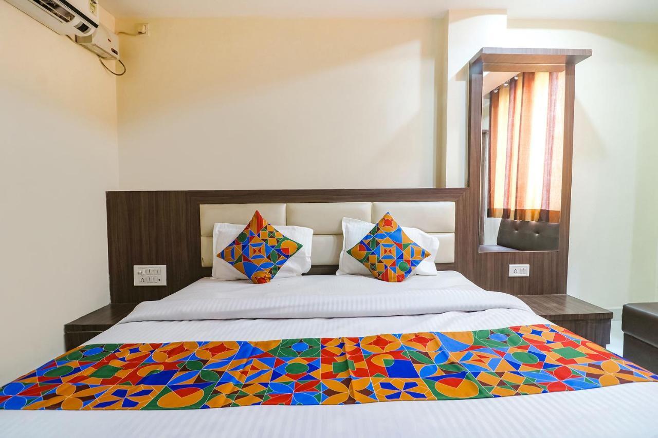 Fabhotel Nandgiri Palace Near Gwalior Junction Railway Station Luaran gambar